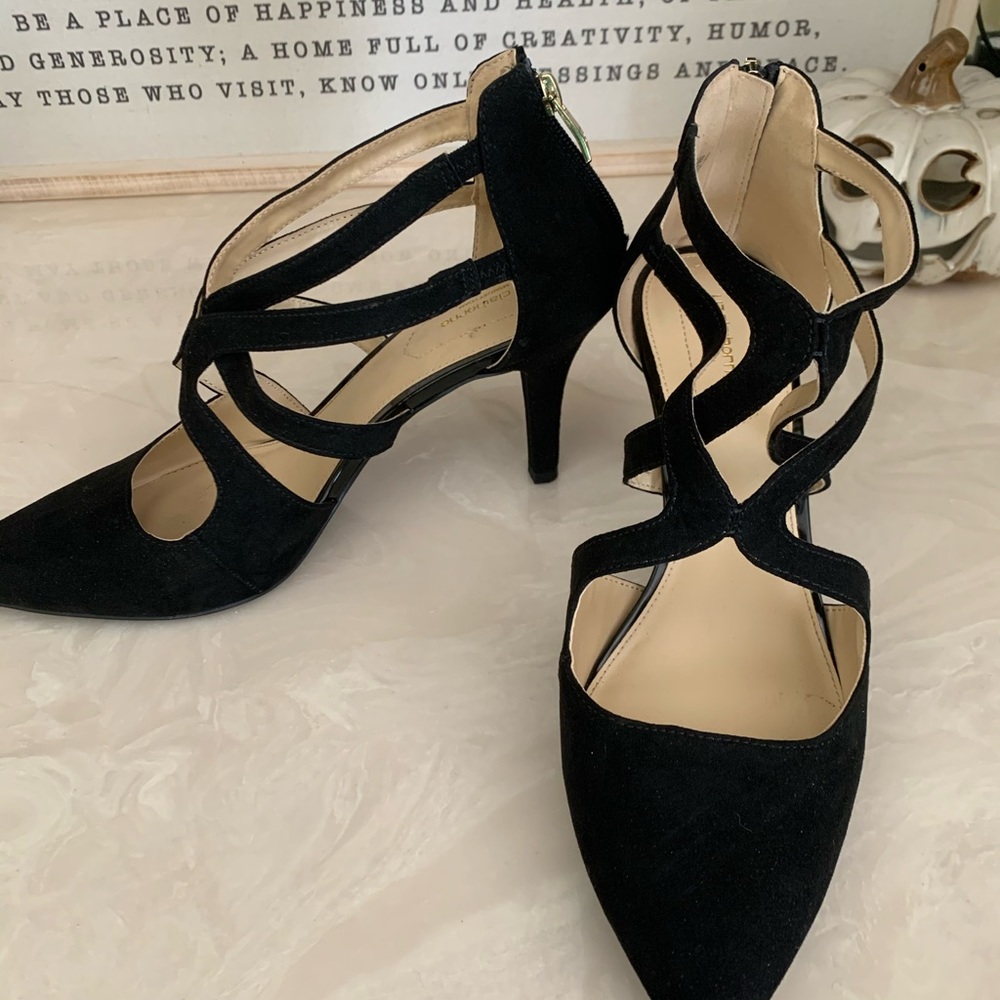 Liz Claiborne Helen heels (black)
